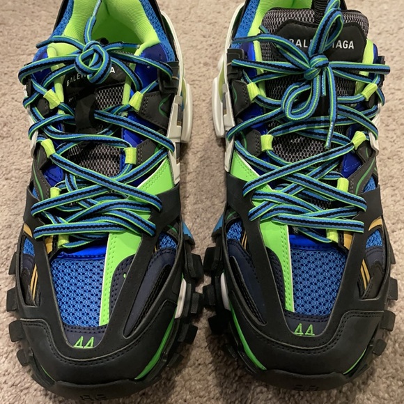 Balenciaga tracks main image 6